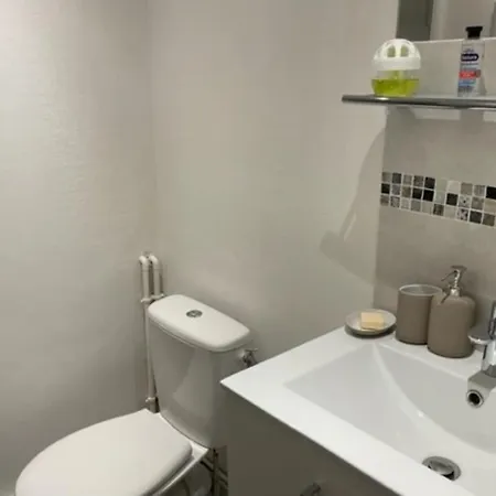 Apartment Nice 23m In A With Pool *